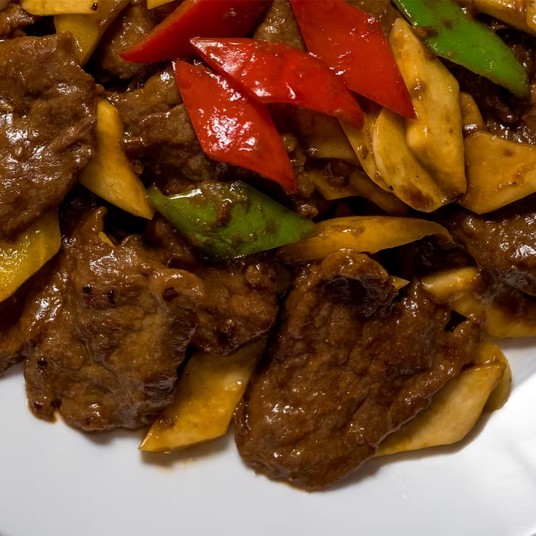 Roasted venison slices with king oyster mushrooms Shen Jianfeng